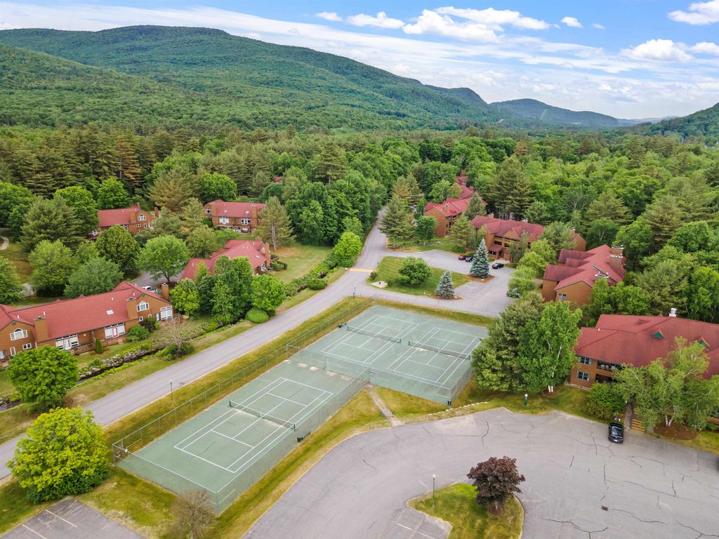 65 Riverfront Dr # 217, Woodstock, NH 03262