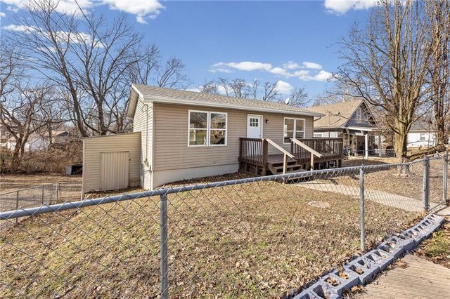 728 N Fuller Street, Independence, MO 64050