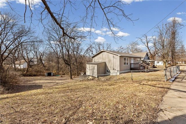 728 N Fuller Street, Independence, MO 64050