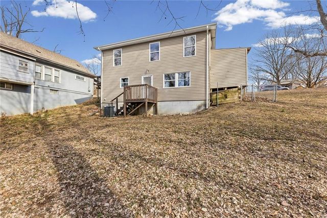 728 N Fuller Street, Independence, MO 64050