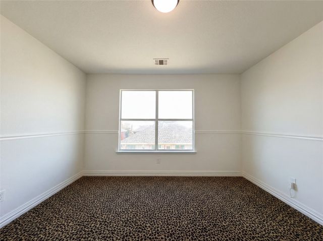 9708 Maryville Lane, Fort Worth, TX 76108