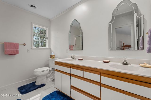 35 Lake Dornoch Drive, Pinehurst, NC 28374