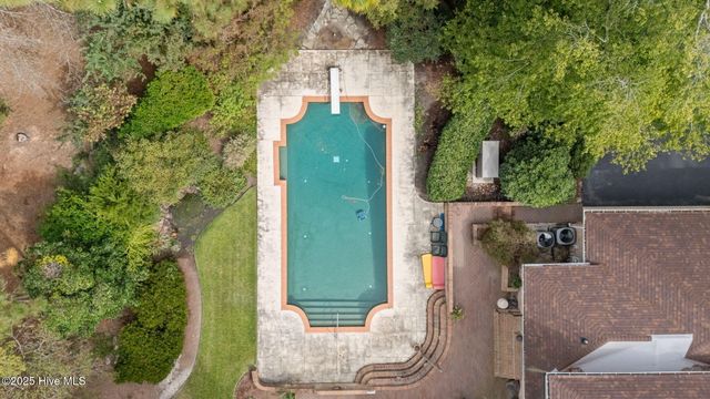 35 Lake Dornoch Drive, Pinehurst, NC 28374