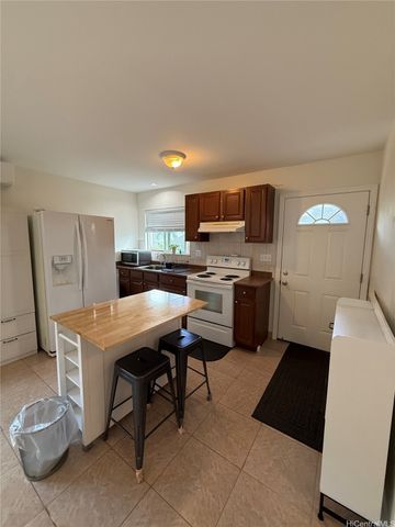 1774 E Palolo Avenue, Honolulu, HI 96816