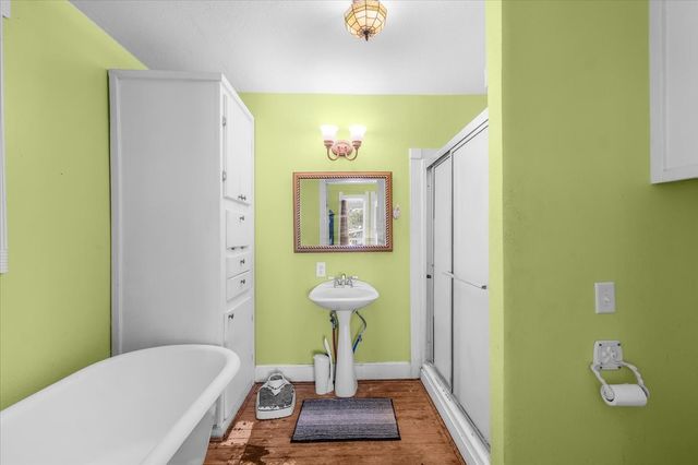 112 S Evans Street, Boyd, TX 76023