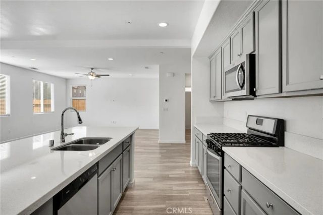 6647 East Vassar, Fresno, CA 93727