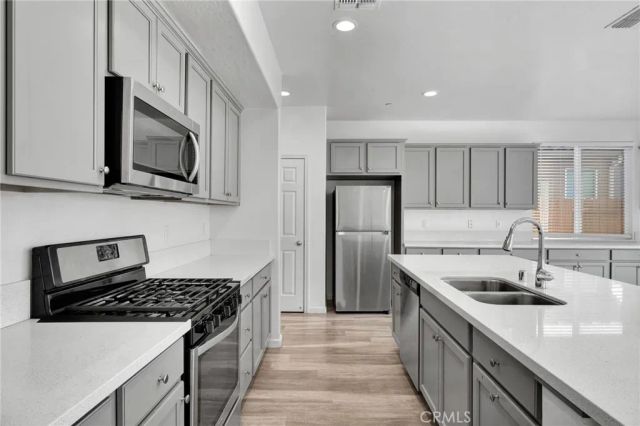 6647 East Vassar, Fresno, CA 93727