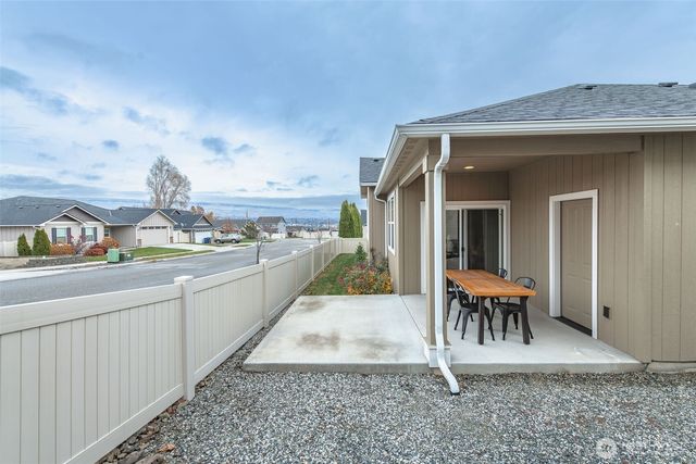 1738 Skylar Court, Wenatchee, WA 98801