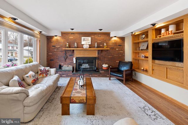 2520 CHANNIN DR, Wilmington, DE 19810