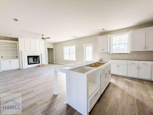 226 Cottage Loop, Midway, GA 31320