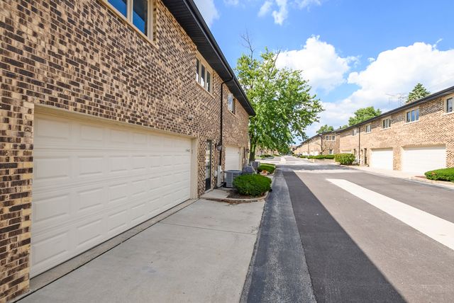 15408 Aubrieta Court, Orland Park, IL 60462