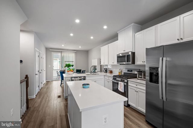 170 WOODGATE CIR, Pasadena, MD 21122