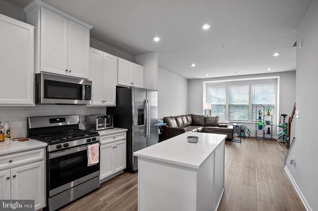 170 WOODGATE CIR, Pasadena, MD 21122