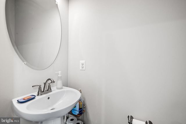 170 WOODGATE CIR, Pasadena, MD 21122