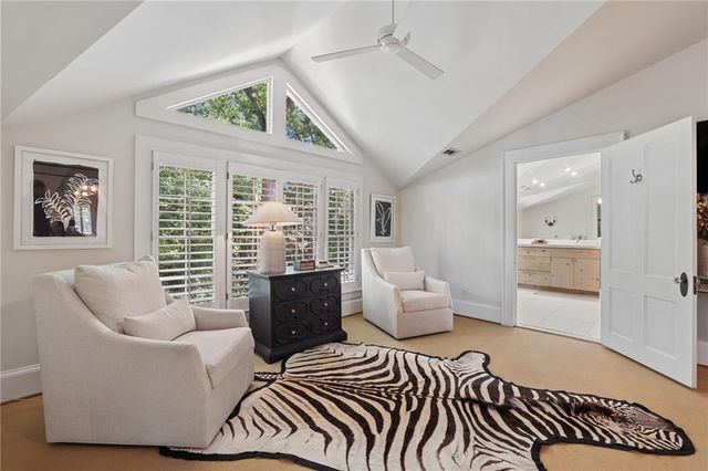 63 Honour Circle NW, Atlanta, GA 30305
