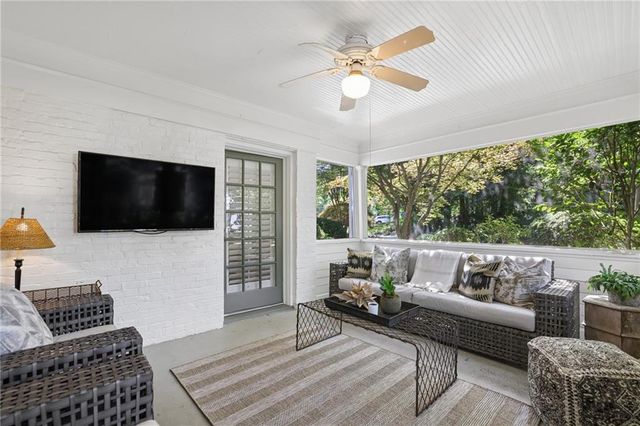 63 Honour Circle NW, Atlanta, GA 30305