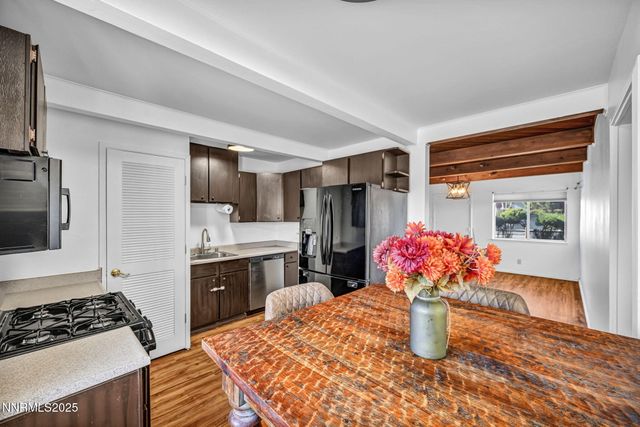 1660 Jackson Place, Reno, NV 89512