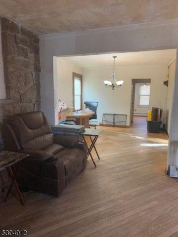 212 Stephens St, Belleville Twp., NJ 07109