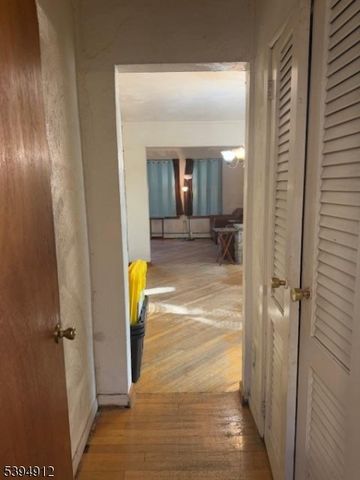 212 Stephens St, Belleville Twp., NJ 07109