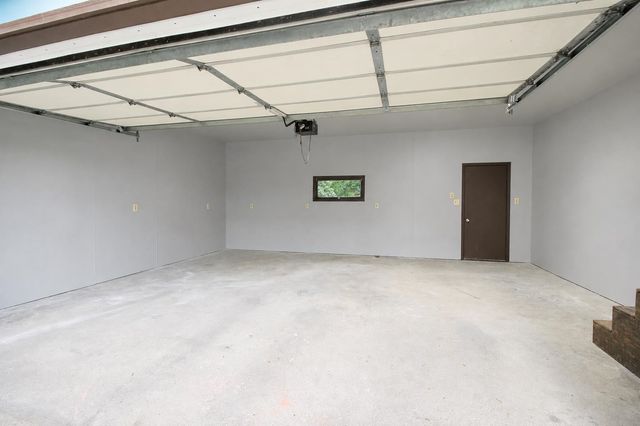112 Pleasant Ave N, Surrey, ND 58785
