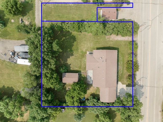 112 Pleasant Ave N, Surrey, ND 58785