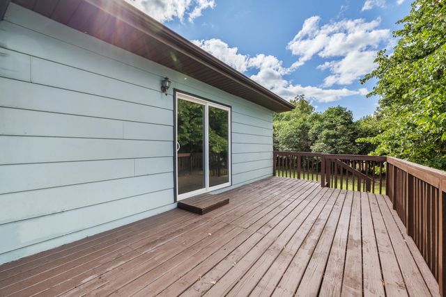 112 Pleasant Ave N, Surrey, ND 58785