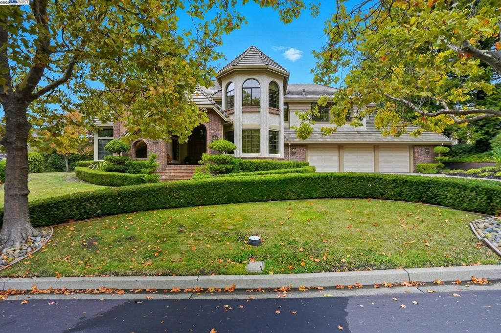 5045 Blackhawk Dr, Danville, CA 94506
