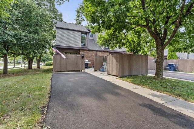 5205 S 13th STREET #G, Milwaukee, WI 53221