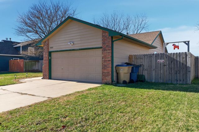 5023 S Mount Carmel Ave, Wichita, KS 67217