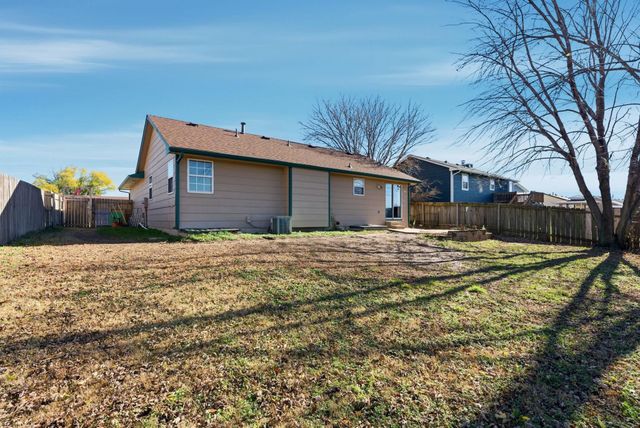 5023 S Mount Carmel Ave, Wichita, KS 67217