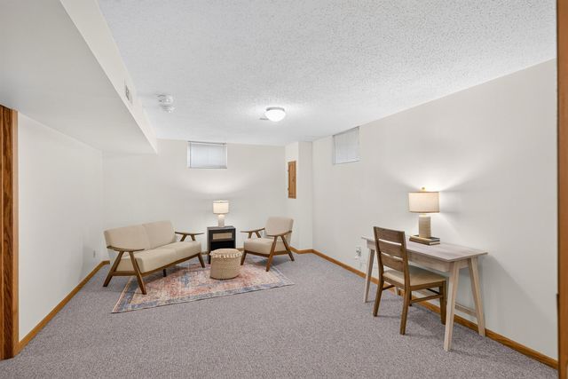 1938 Edgerton Street, Maplewood, MN 55117