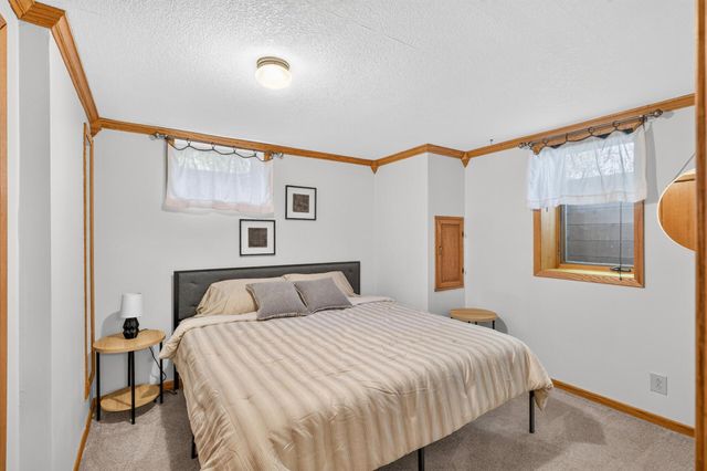 1938 Edgerton Street, Maplewood, MN 55117