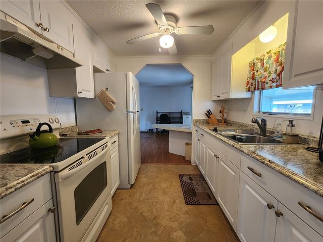 188 SWEET CIRCLE DRIVE, Winter Haven, FL 33884