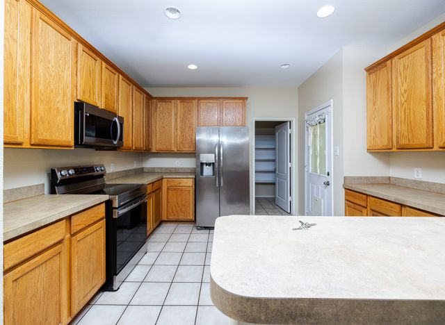 1828 Mercer Way, Savannah, TX 76227