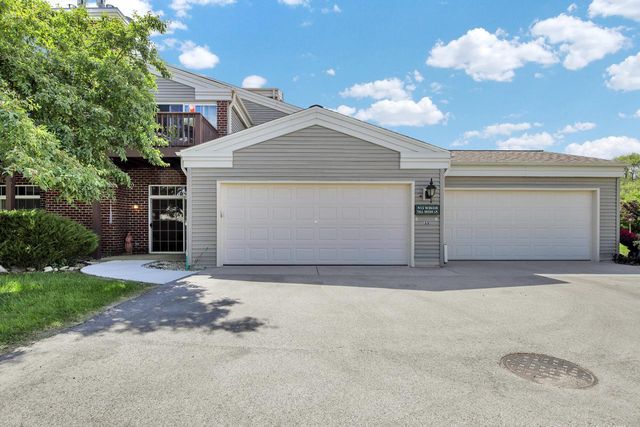 N15W26518 Tall Reeds LANE #C, Pewaukee, WI 53072
