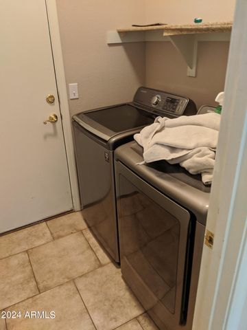 5905 W ODEUM Lane, Phoenix, AZ 85043