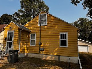 622 9th Street N, Moorhead, MN 56560