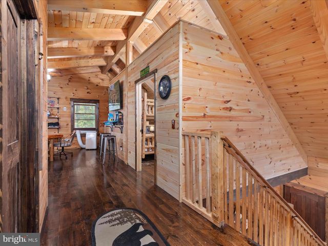 193 ASH LN, Mount Jackson, VA 22842