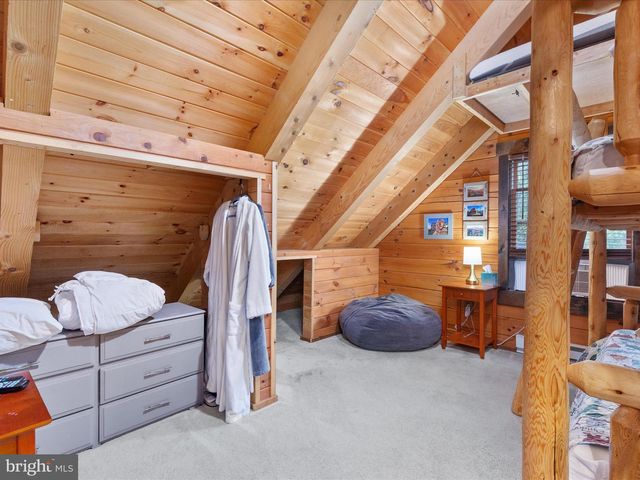 193 ASH LN, Mount Jackson, VA 22842