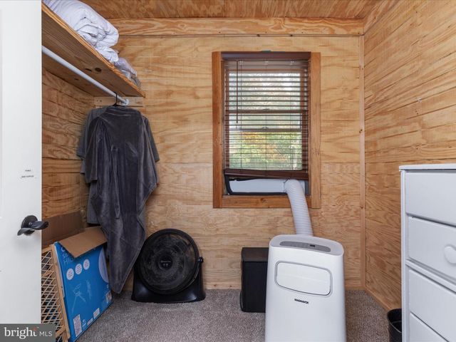 193 ASH LN, Mount Jackson, VA 22842