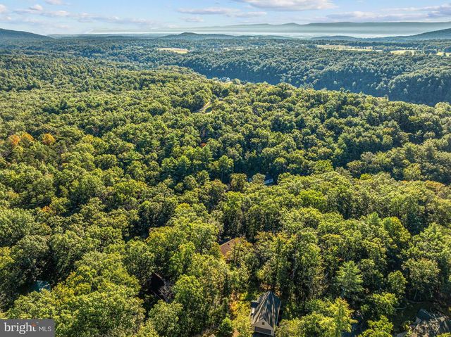 193 ASH LN, Mount Jackson, VA 22842