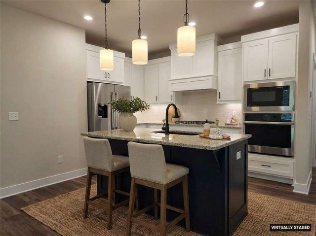 6 Burwell Drive, Bella Vista, AR 72714