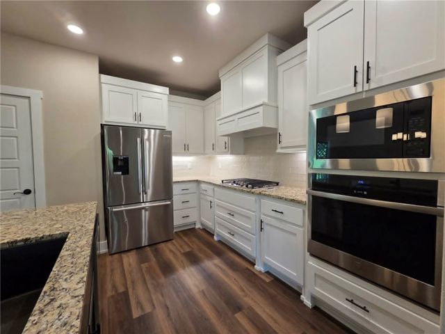 6 Burwell Drive, Bella Vista, AR 72714