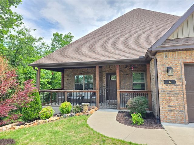 6 Burwell Drive, Bella Vista, AR 72714