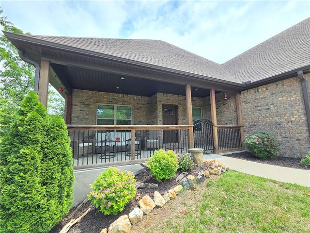 6 Burwell Drive, Bella Vista, AR 72714