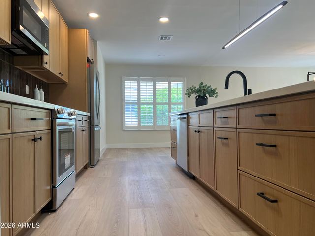 12514 W SENECA Drive, Sun City West, AZ 85375