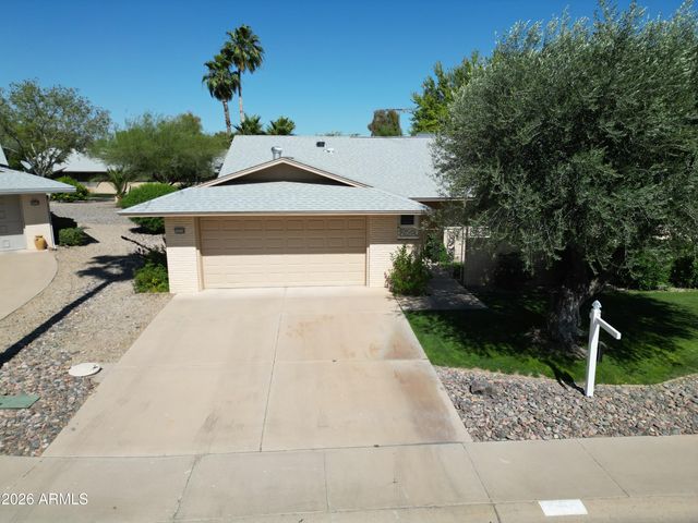 12514 W SENECA Drive, Sun City West, AZ 85375