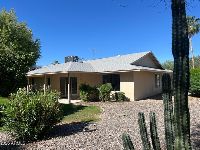 12514 W SENECA Drive, Sun City West, AZ 85375
