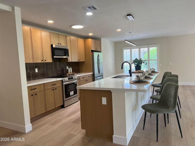 12514 W SENECA Drive, Sun City West, AZ 85375