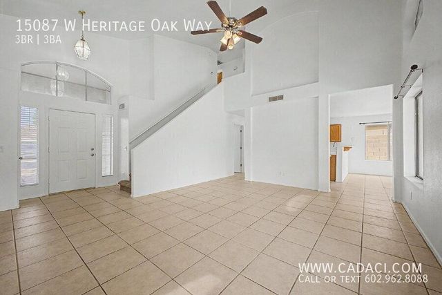 15087 W Heritage Oak Way, Surprise, AZ 85374